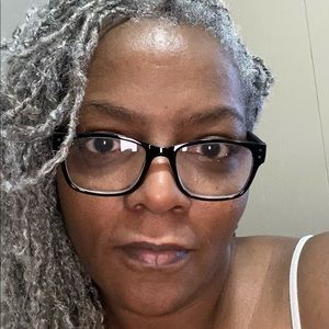 Meet your Posher, Charlene